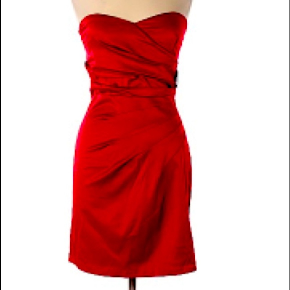 Red Mystic cocktail dress size large 💋